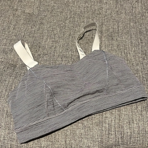 lululemon athletica Other - Lululemon Sports Bra